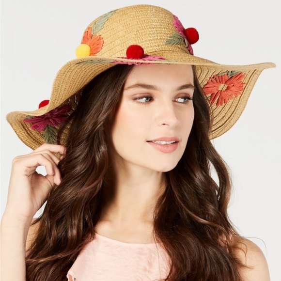 betsey johnson floppy hat